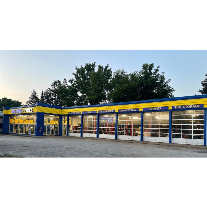 Mr. Lube + Tires | 1487 Main St W, Hamilton, ON L8S 1E1, Canada | Phone: (905) 777-0275