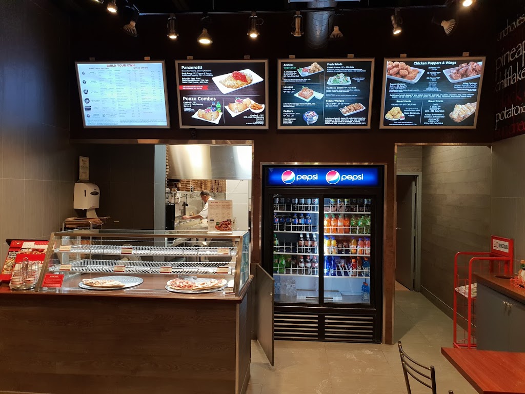 Pizzaville | 2300 John St, Thornhill, ON L3T 6G7, Canada | Phone: (416) 736-3636