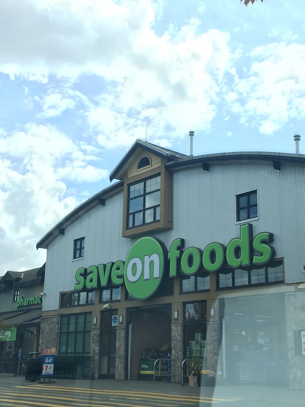 Save-On-Foods | 18710 Fraser Hwy, Surrey, BC V3S 7Y4, Canada | Phone: (604) 574-1202