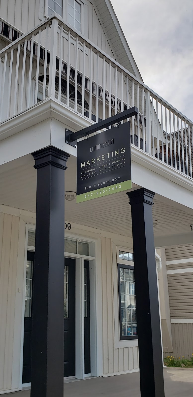 Luminiscent Marketing | 609 Liverpool Rd, Pickering, ON L1W 1R1, Canada | Phone: (647) 933-2463