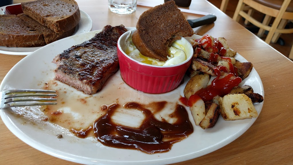 Sunset Grill | 105 Clair Road East, Gordon St, Guelph, ON N1L 1G7, Canada | Phone: (519) 822-0555