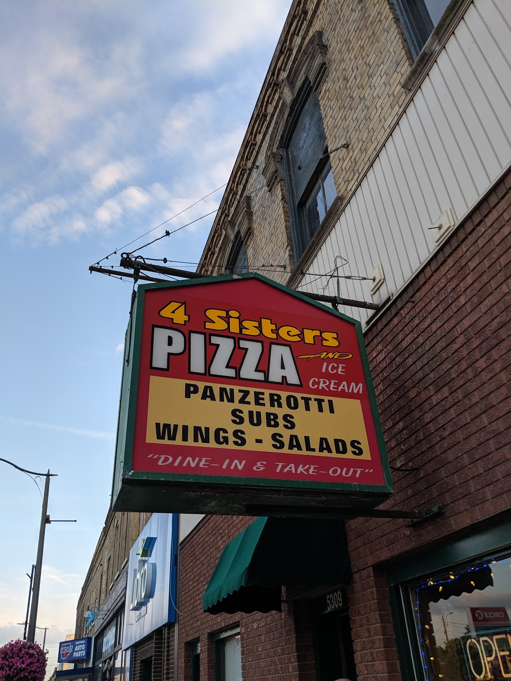 4 Sisters Pizza and Ice Cream | 5309 Nauvoo Rd, Watford, ON N0M 2S0, Canada | Phone: (519) 876-3567