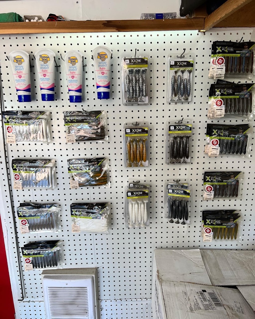 Gores Landing Bait And Tackle | 5294 Plank Rd, Gores Landing, ON K0K 2E0, Canada | Phone: (905) 269-3168