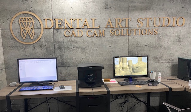 DENTAL ART STUDIO INC | 339 Rue Gilardeau, Laval, QC H7X 4C3, Canada | Phone: (514) 662-4558