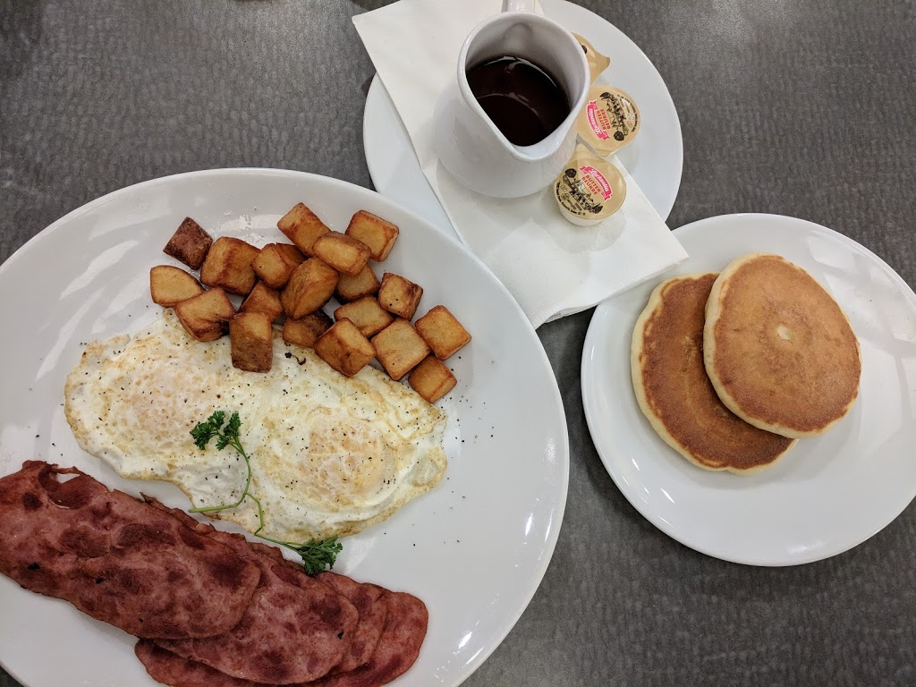 Salisbury House (Garden City) | 787 Leila Ave, Winnipeg, MB R2V 3J7, Canada | Phone: (204) 694-0931