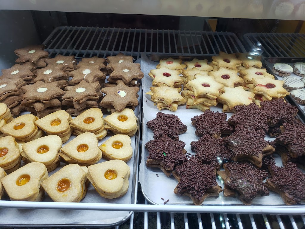 Syrian Gourmet سوريانا | 14727 108 Ave Unit 106, Surrey, BC V3R 1V9, Canada | Phone: (604) 584-0979