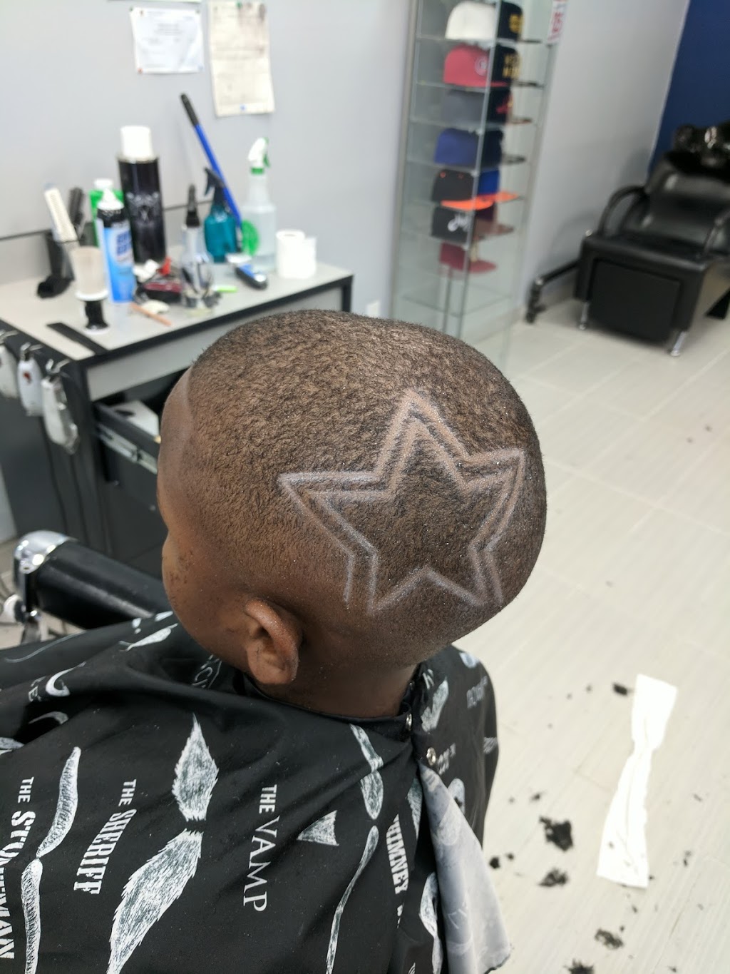 Gdub The Barber | 1050 Paramount Dr, Stoney Creek, ON L8J 1P8, Canada | Phone: (289) 880-2276