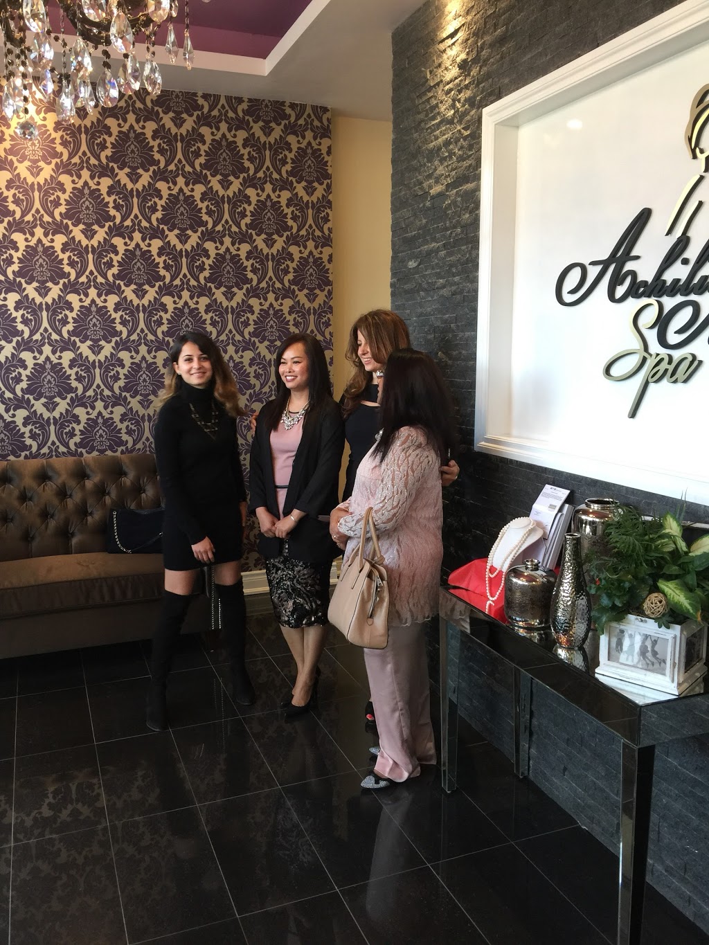 Achilie Med Spa | 10211 Keele St #18, Maple, ON L6A 3Y9, Canada | Phone: (647) 302-8529