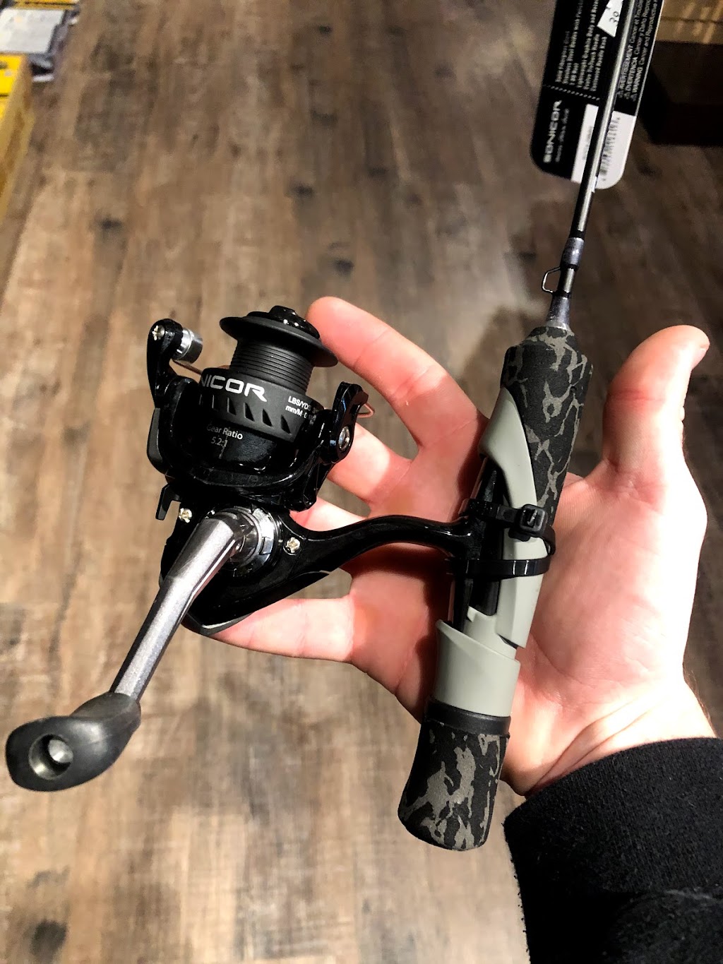 Southampton Outfitters | 194 N Rankin St, Southampton, ON N0H 2L0, Canada | Phone: (519) 797-3555