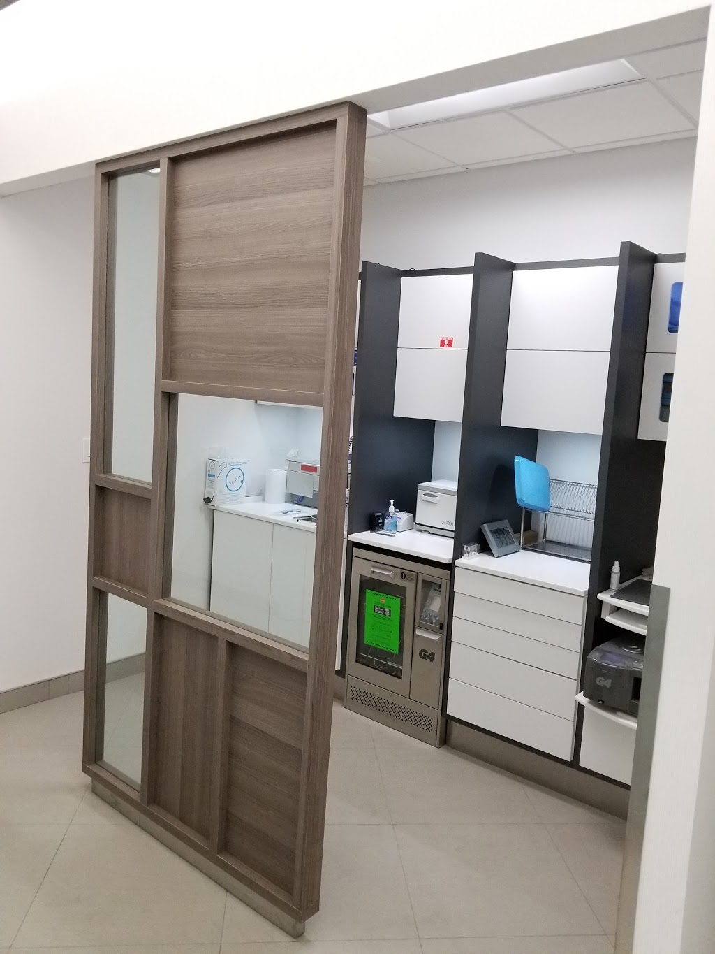 KM Dental Group | 9995 McVean Dr, Brampton, ON L6P 2S5, Canada | Phone: (905) 913-1003