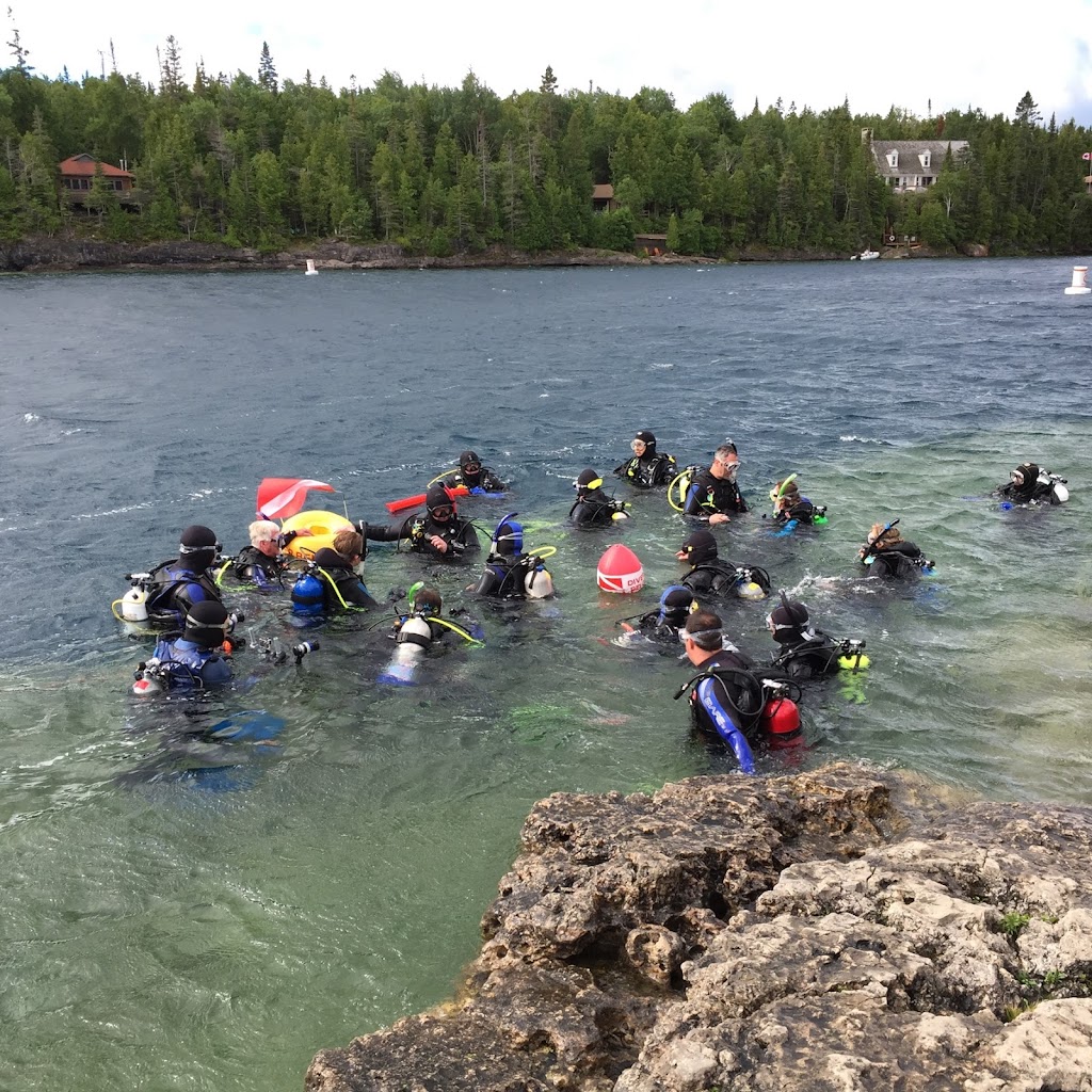 Float N Flag Dive Centre | 3245 Harvester Rd #9, Burlington, ON L7N 3T7, Canada | Phone: (905) 333-3483