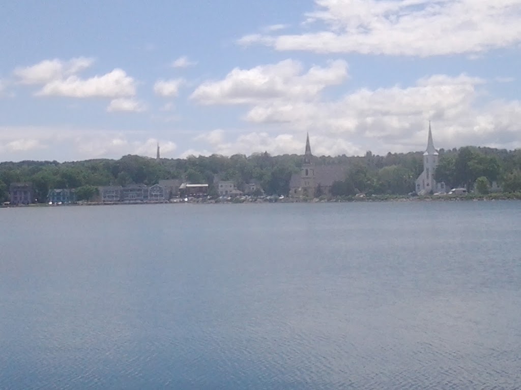 St.James Anglican Church | 14 Parish St, Mahone Bay, NS B0J 2E0, Canada | Phone: (902) 624-8614