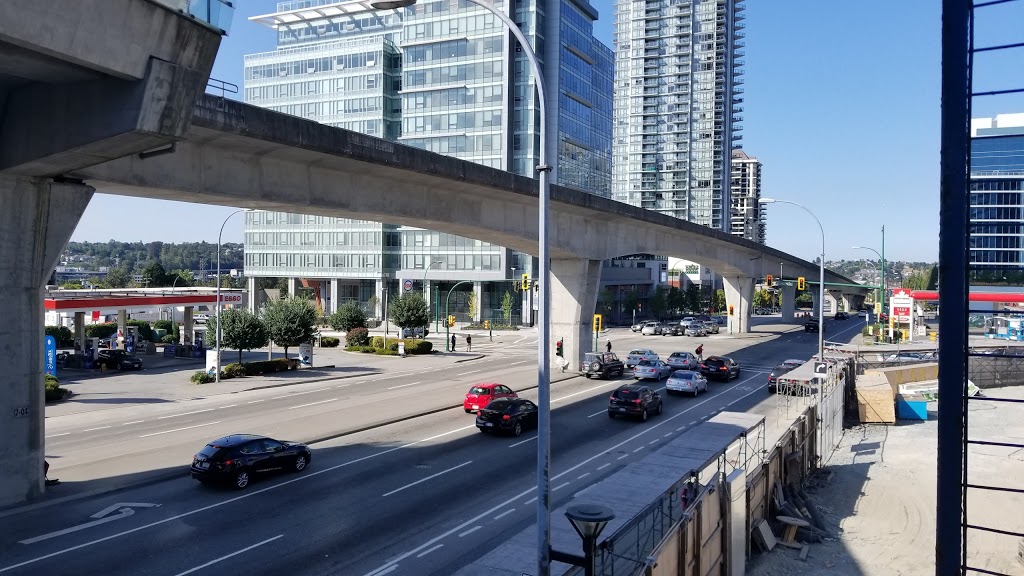 Brentwood Town Centre | 4567 Lougheed Hwy, Burnaby, BC V5C 3Z6, Canada | Phone: (604) 298-7314