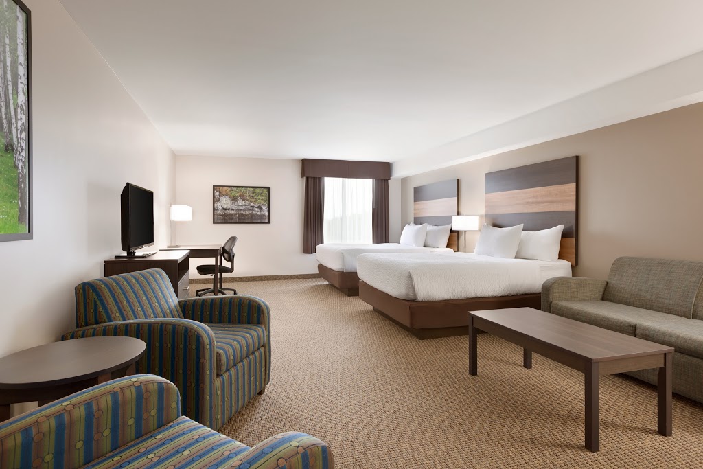 Days Inn & Suites by Wyndham Lindsay | 134 Angeline St S, Lindsay, ON K9V 5S2, Canada | Phone: (705) 328-0100