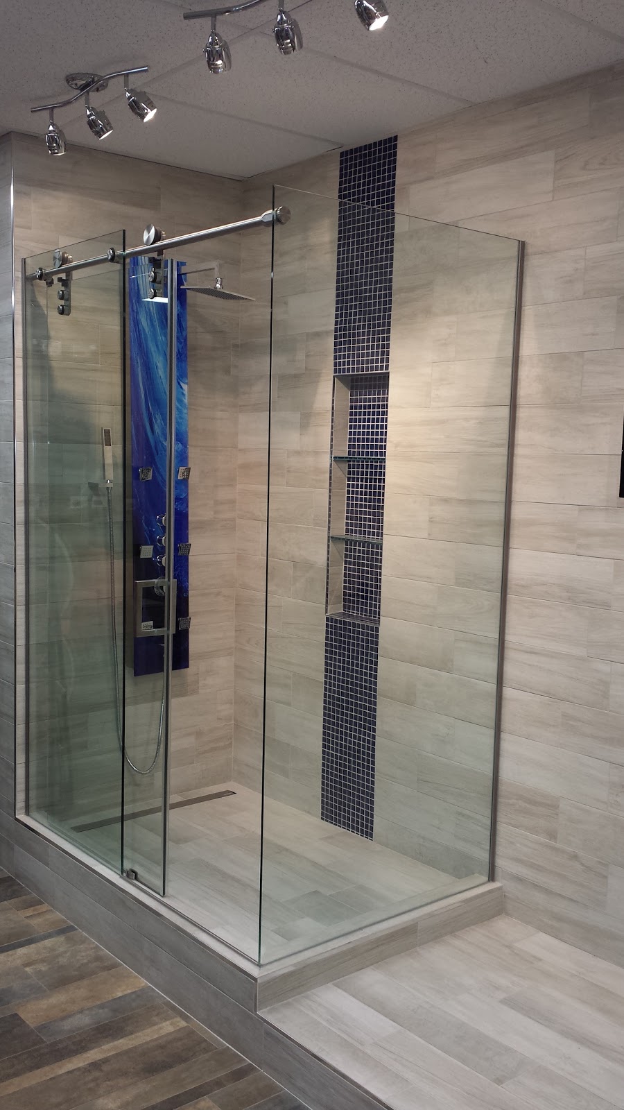 Flordeco - BFC Plancher Design | 2700 Rue Jean-Perrin #110, Québec, QC G2C 1S9, Canada | Phone: (418) 847-6532