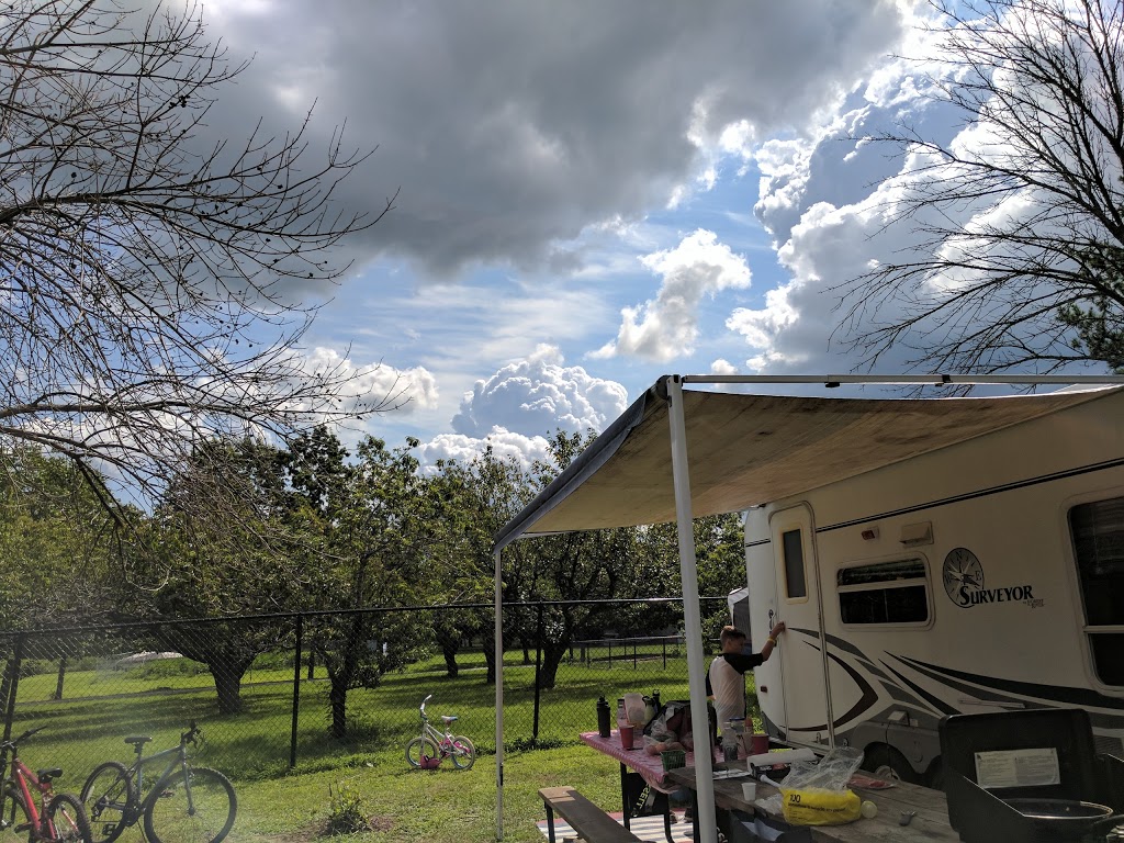 Bissells Hideaway Resort | 205 Metler Road, R.R. #1, Ridgeville, ON L0S 1M0, Canada | Phone: (905) 892-5706