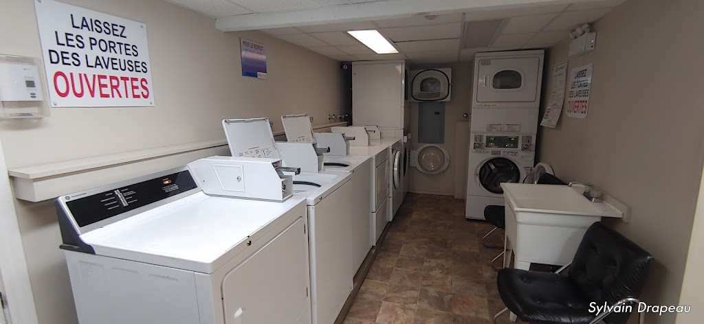 LAVOMAT LA POCATIERE | 410A 4e Avenue Painchaud, La Pocatière, QC G0R 1Z0, Canada | Phone: (418) 866-9798