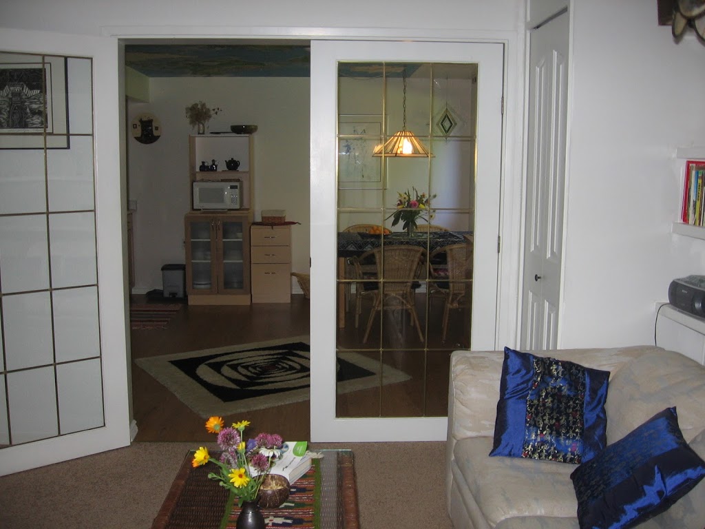 Fraser Riverview Holiday Apartment | 21496 River Rd, Maple Ridge, BC V2X 2B6, Canada | Phone: (604) 467-2783