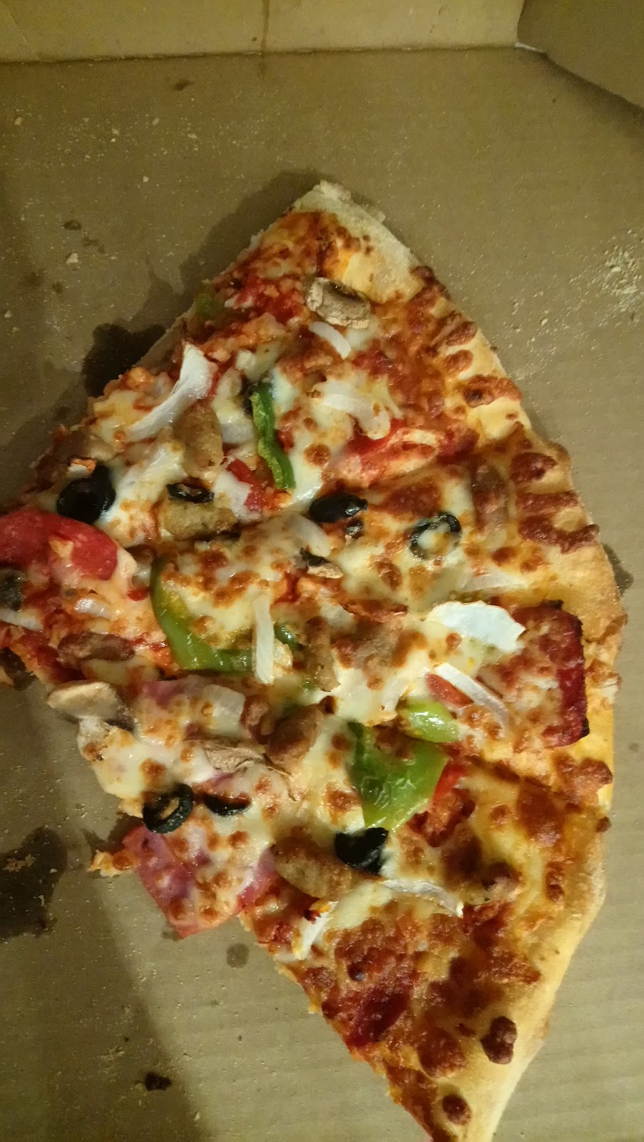 Dominos Pizza | 1650 Willams Parkway, Brampton, ON L6S 5R7, Canada | Phone: (905) 458-9858