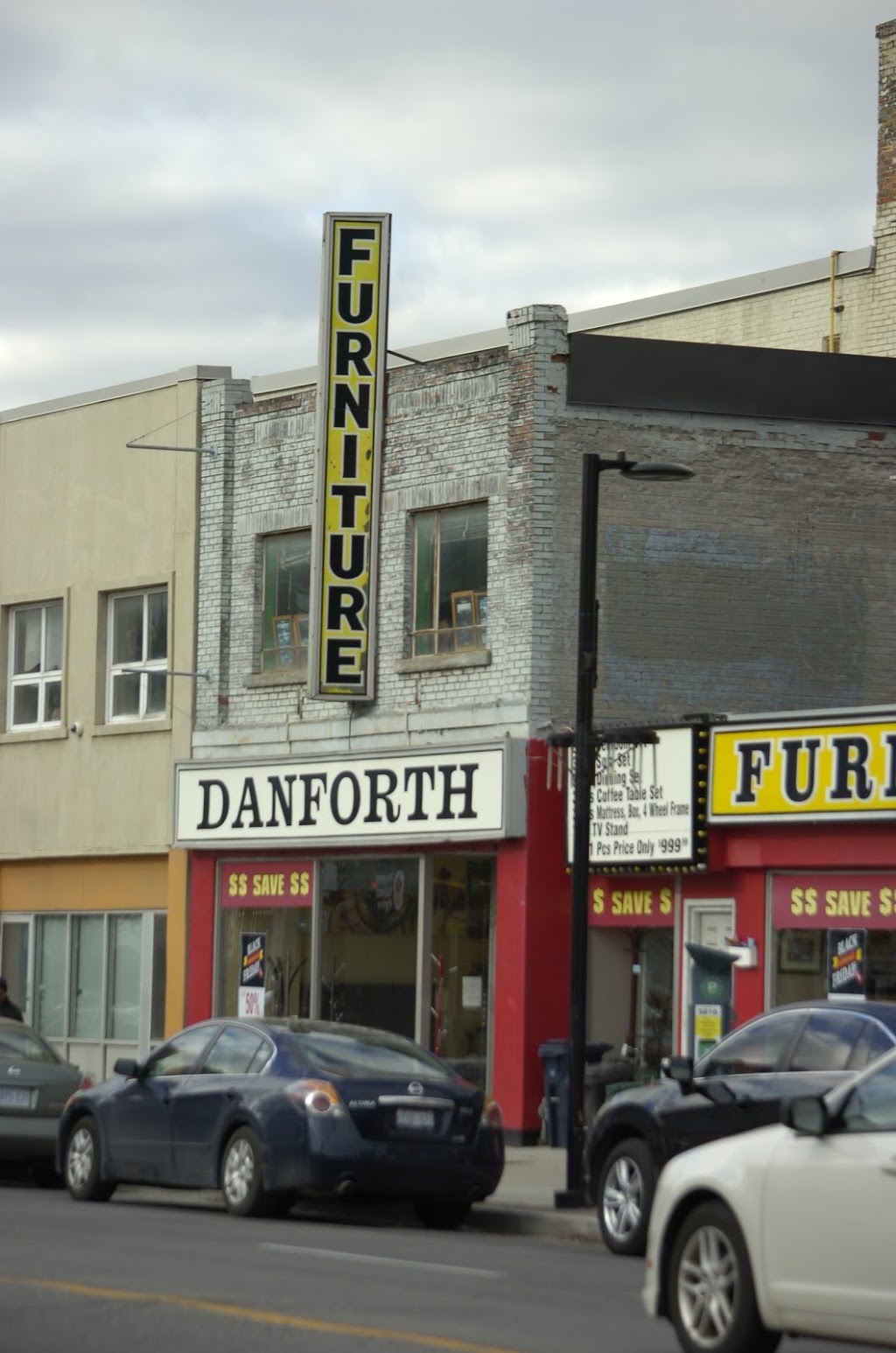 Danforth Furniture | 2726 Danforth Ave, Toronto, ON M4C 1L7, Canada | Phone: (416) 913-4488
