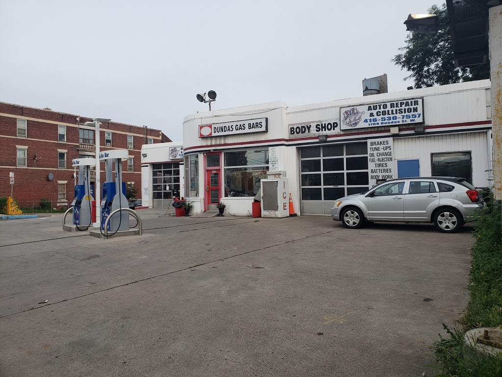 Dundas Gas Bar | 1715 Dundas St W, Toronto, ON M6K 1V4, Canada | Phone: (416) 533-7987