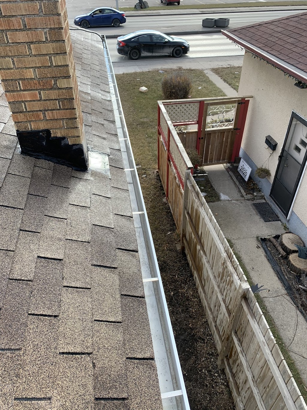 Above & Beyond Property Maintenance | 882 Bannerman Ave, Winnipeg, MB R2X 1K1, Canada | Phone: (204) 803-2530