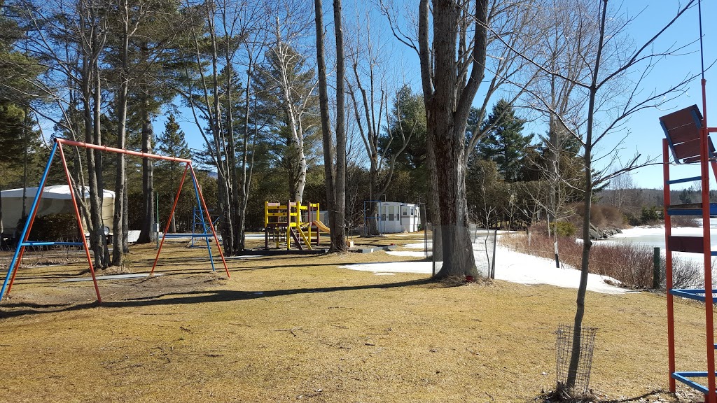 Camping Leroux | 1050 Chemin des Diligences, Eastman, QC J0E 1P0, Canada | Phone: (819) 452-0589