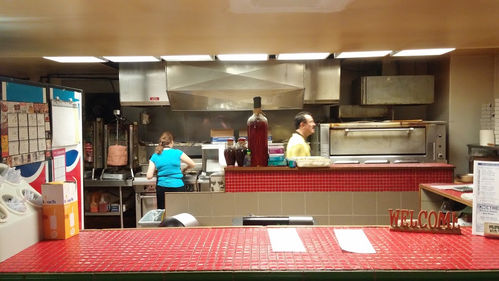 Roberts Pizza Donairs & Subs | 364 Windmill Rd, Dartmouth, NS B3A 1J3, Canada | Phone: (902) 463-8444