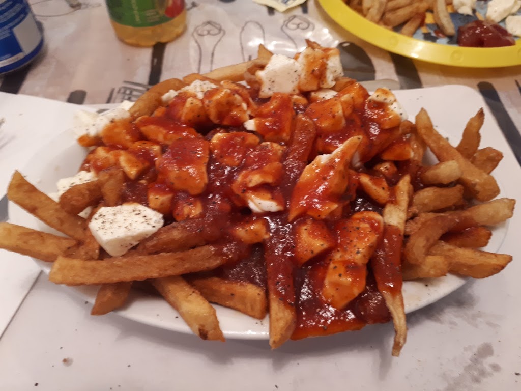 Cantine Ti-Mousse | 432 QC-108, Saint-Romain, QC G0Y 1L0, Canada | Phone: (418) 486-7070