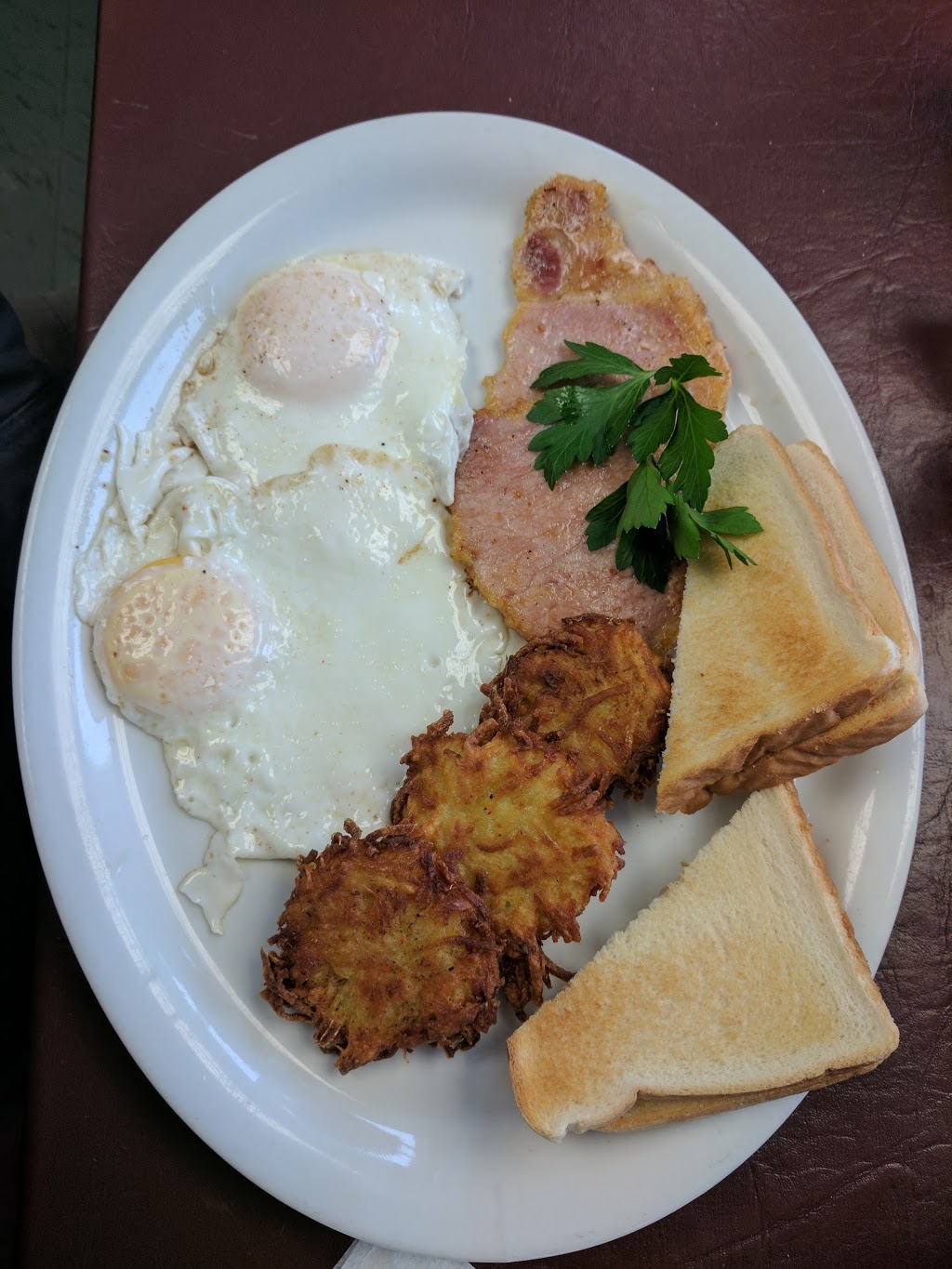 Airpark Cafe | 50 Skyway Dr, Guelph, ON N1H 6H8, Canada | Phone: (519) 836-0984