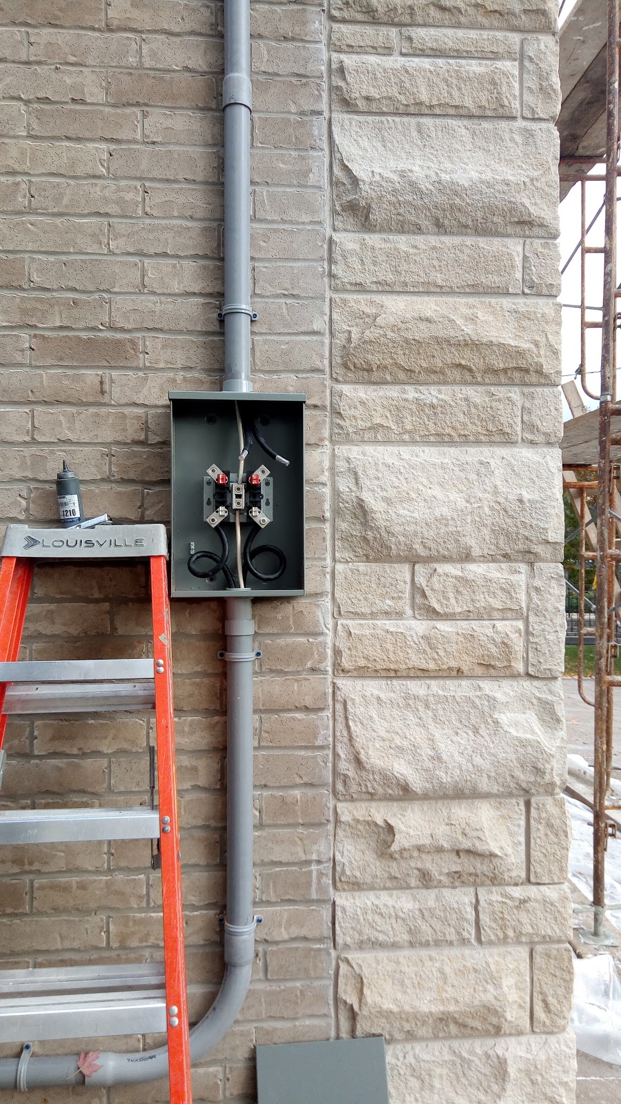 Electrical Service Toronto | 12 Birchleaf Crescent, Etobicoke, ON M9R 2L6, Canada | Phone: (416) 832-4114