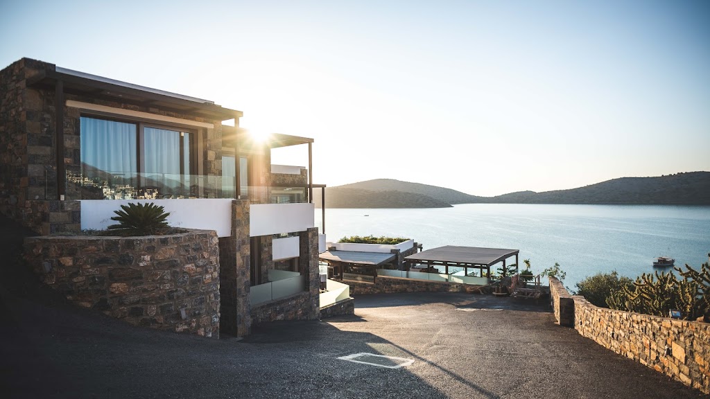 Saer - Vacation Rental Management Company | 1672 Amble Greene Blvd, Surrey, BC V4A 6B9, Canada | Phone: (604) 449-8485