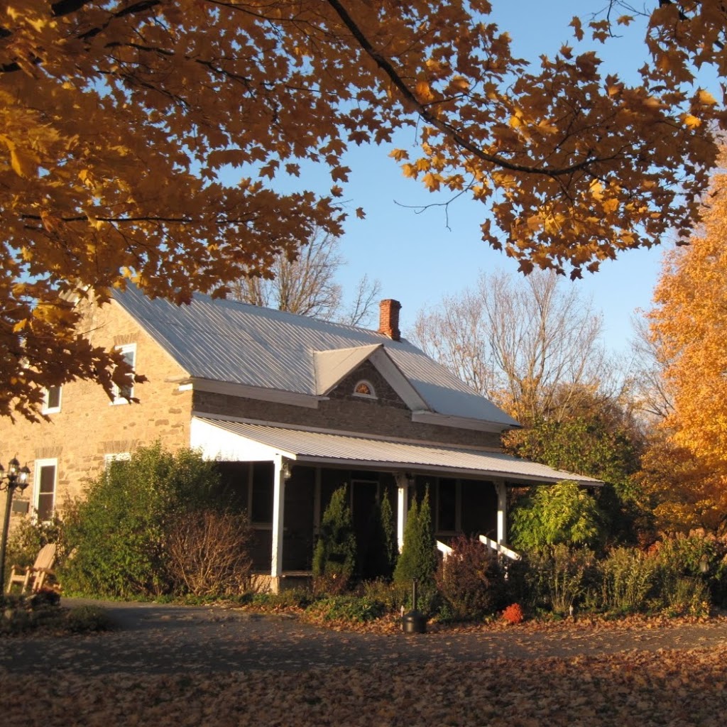 Stanleys Olde Maple Lane Farm | 2452 Yorks Corners Rd, Edwards, ON K0A 1V0, Canada | Phone: (613) 821-2751