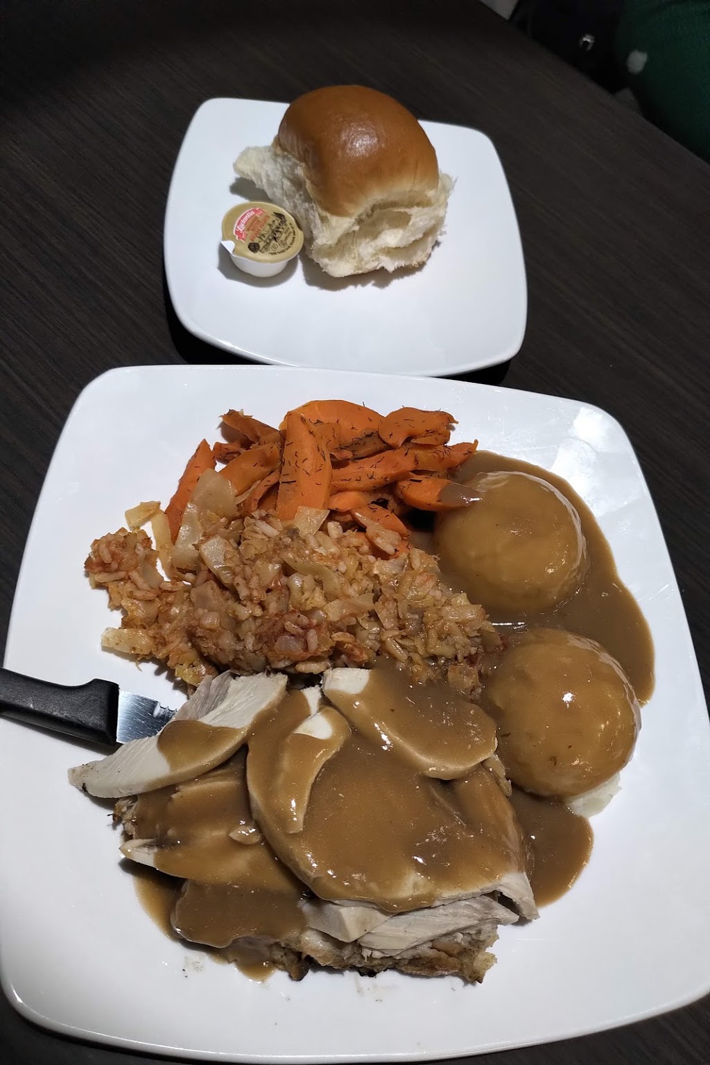 Riverboat Family Restaurant | 366 Main St, Selkirk, MB R1A 0W6, Canada | Phone: (204) 482-3834