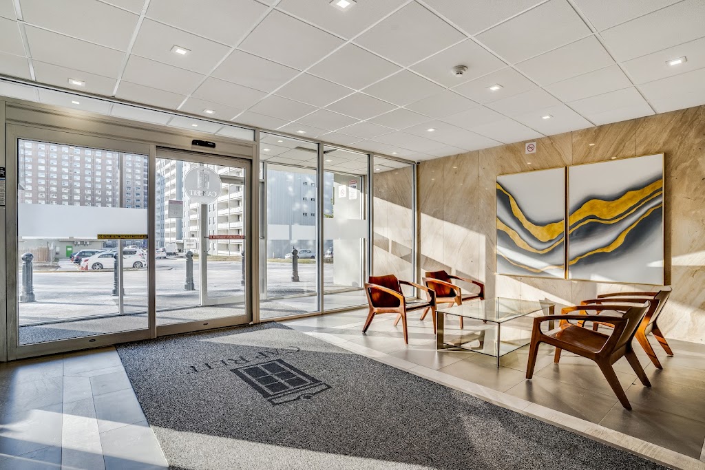 Tuxedo Court Apartments | 30 Tuxedo Ct, Scarborough, ON M1G 3S8, Canada | Phone: (416) 289-6982