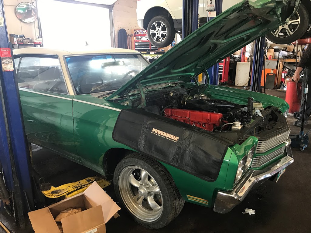 H & H Auto Service & Towing | 720 Red River Rd, Thunder Bay, ON P7B 1J5, Canada | Phone: (807) 345-1319