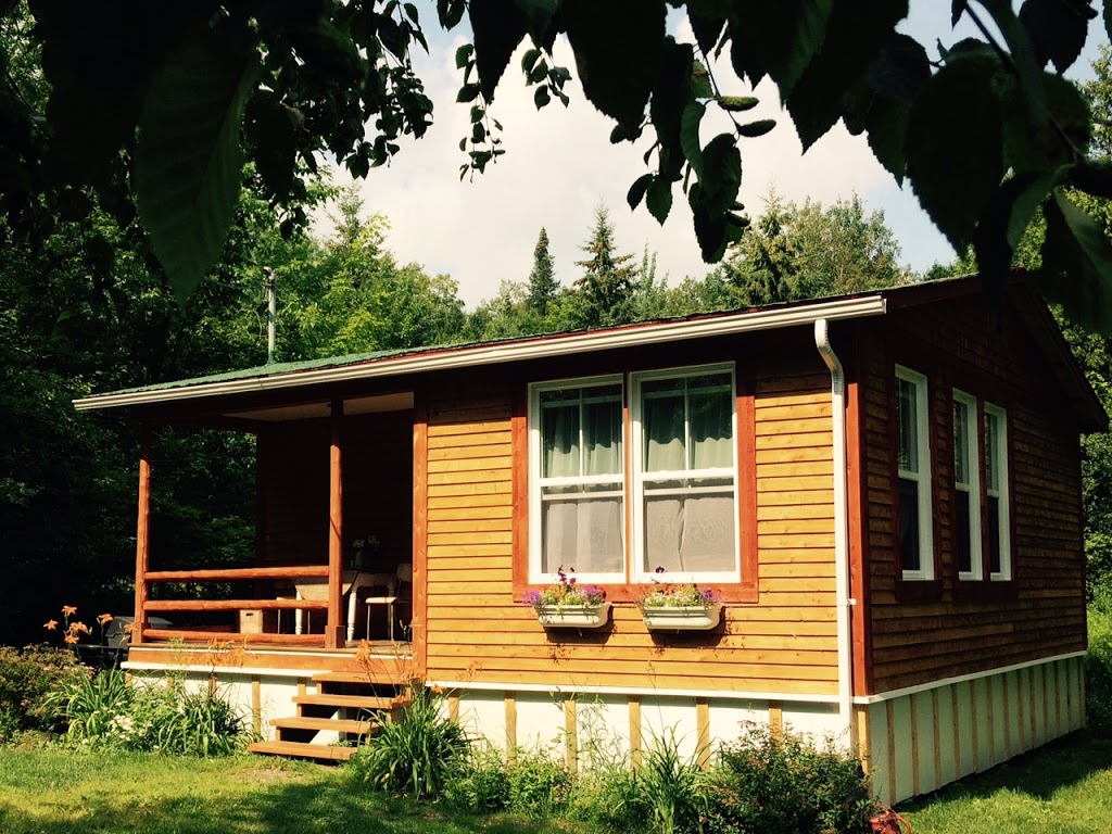 Ferme La Généreuse | 540 Chemin Labonté, Cookshire-Eaton, QC J0B 1M0, Canada | Phone: (819) 875-5156