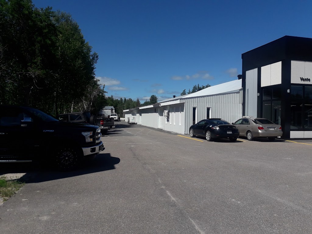 Portes et Fenêtres Polair 3 | 373 Av. de la Friche, Dolbeau-Mistassini, QC G8L 2T3, Canada | Phone: (418) 276-5018