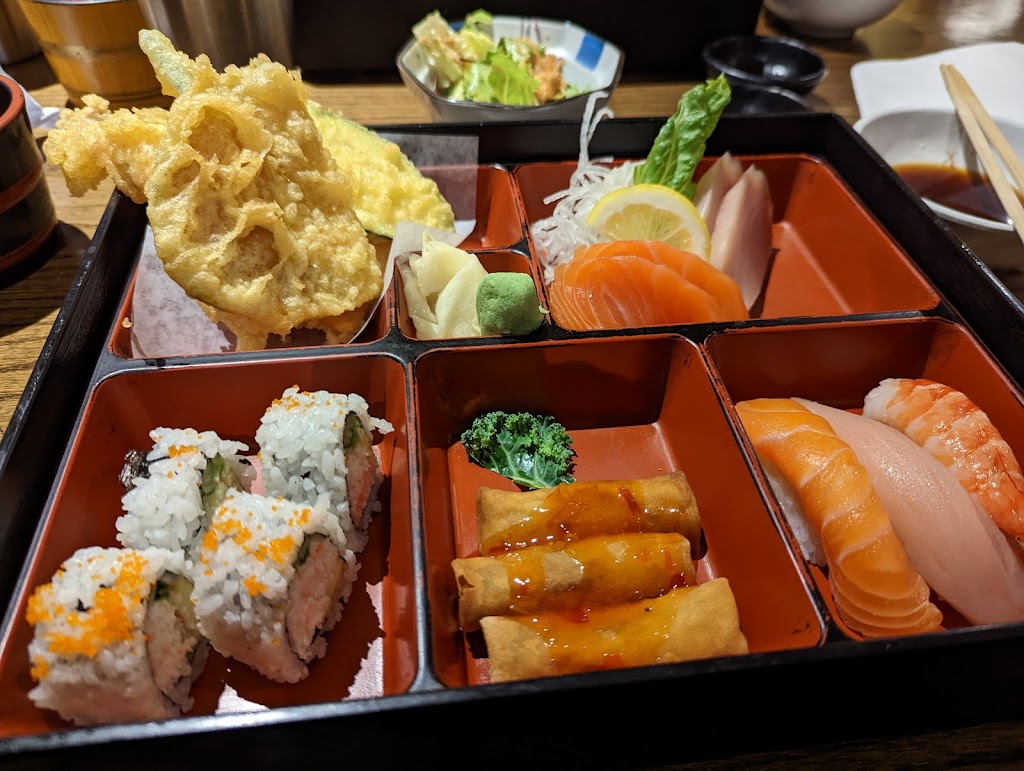 Sushi Wara | 2082 Comox Ave, Comox, BC V9M 1P8, Canada | Phone: (250) 890-9098