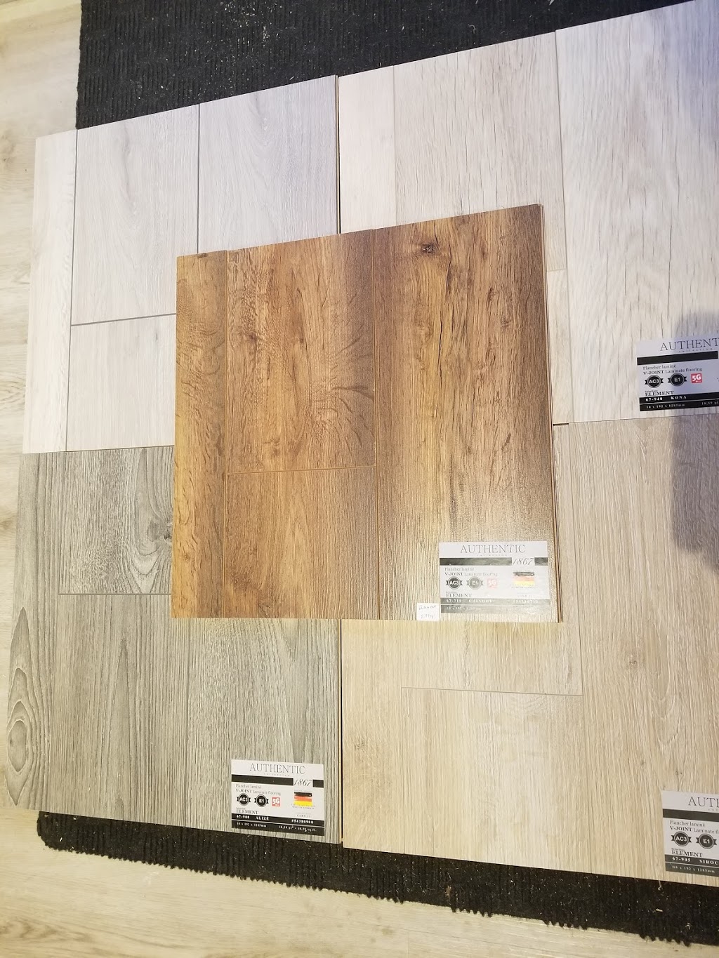 Your Floors & More | 35 Dundas St E, Dundas, ON L9H 7H8, Canada | Phone: (289) 858-5659
