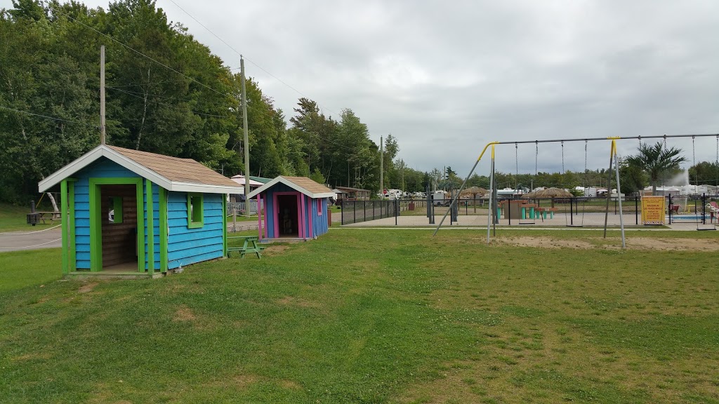 Camping Tropical | 430 ch Sault Rouge, Lyster, QC G0S 1V0, Canada | Phone: (819) 389-1225