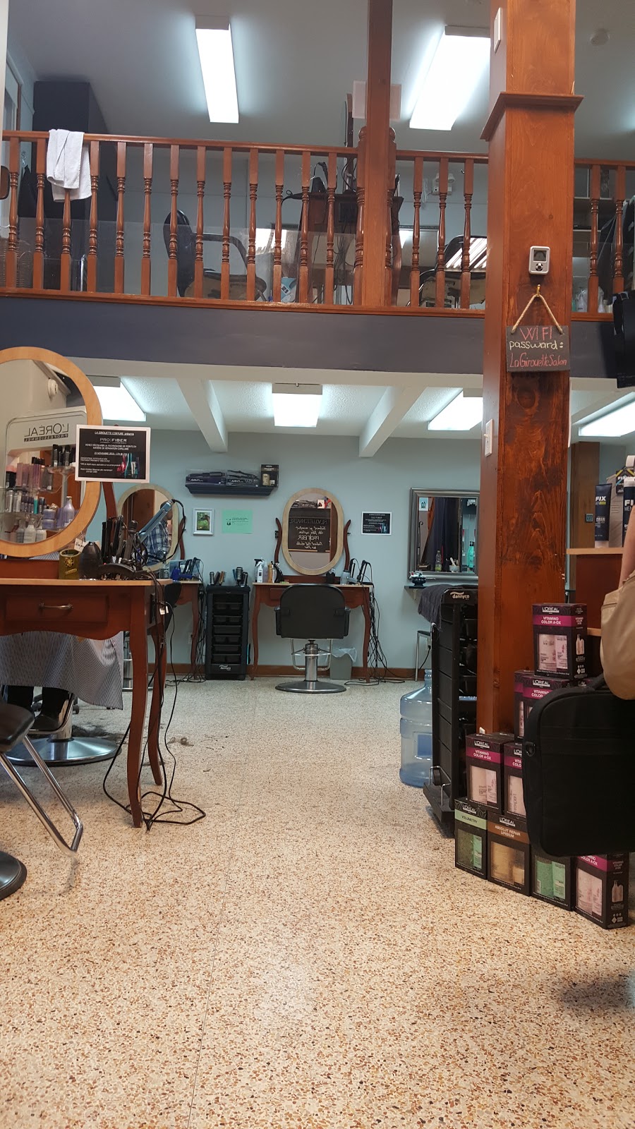 Girouette Coiffure & Spa | 715 Chemin Bord-du-Lac, Dorval, QC H9S 2B9, Canada | Phone: (514) 631-5995