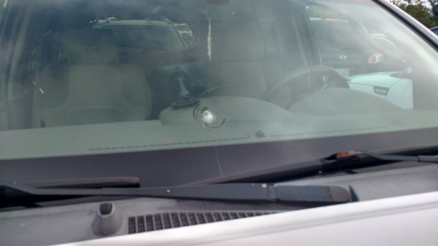 Go! Glass Kitchener Manitou Dr. | Windshield Repair & Replacemen | 300 Manitou Dr Unit #E, Kitchener, ON N2C 1L3, Canada | Phone: (519) 748-2177