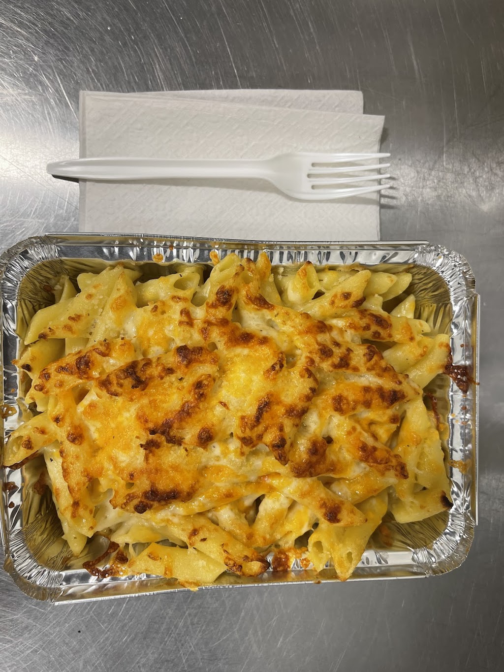 Doogies Kitchen | 2958 Henderson Hwy, East Saint Paul, MB R2E 0C6, Canada | Phone: (204) 615-6780
