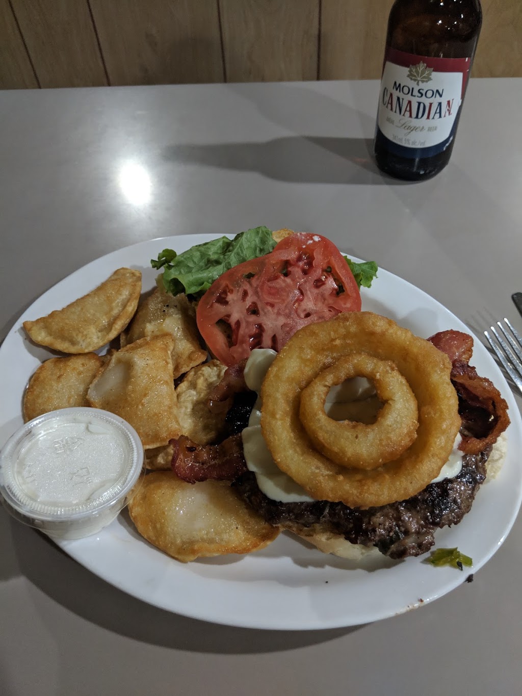 Barnays Restaurant & Lounge | 21 2 Ave W, Letellier, MB R0G 1C0, Canada | Phone: (204) 737-2249