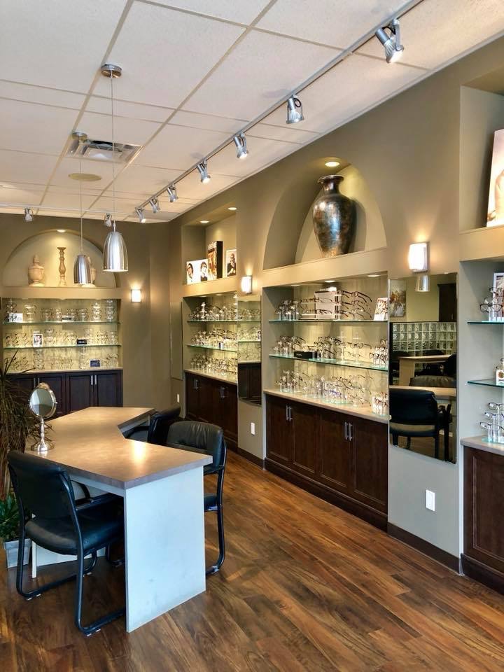 Dueck Optometry | 4995 King Street E, Beamsville, ON L0R 1B0, Canada | Phone: (905) 563-1618