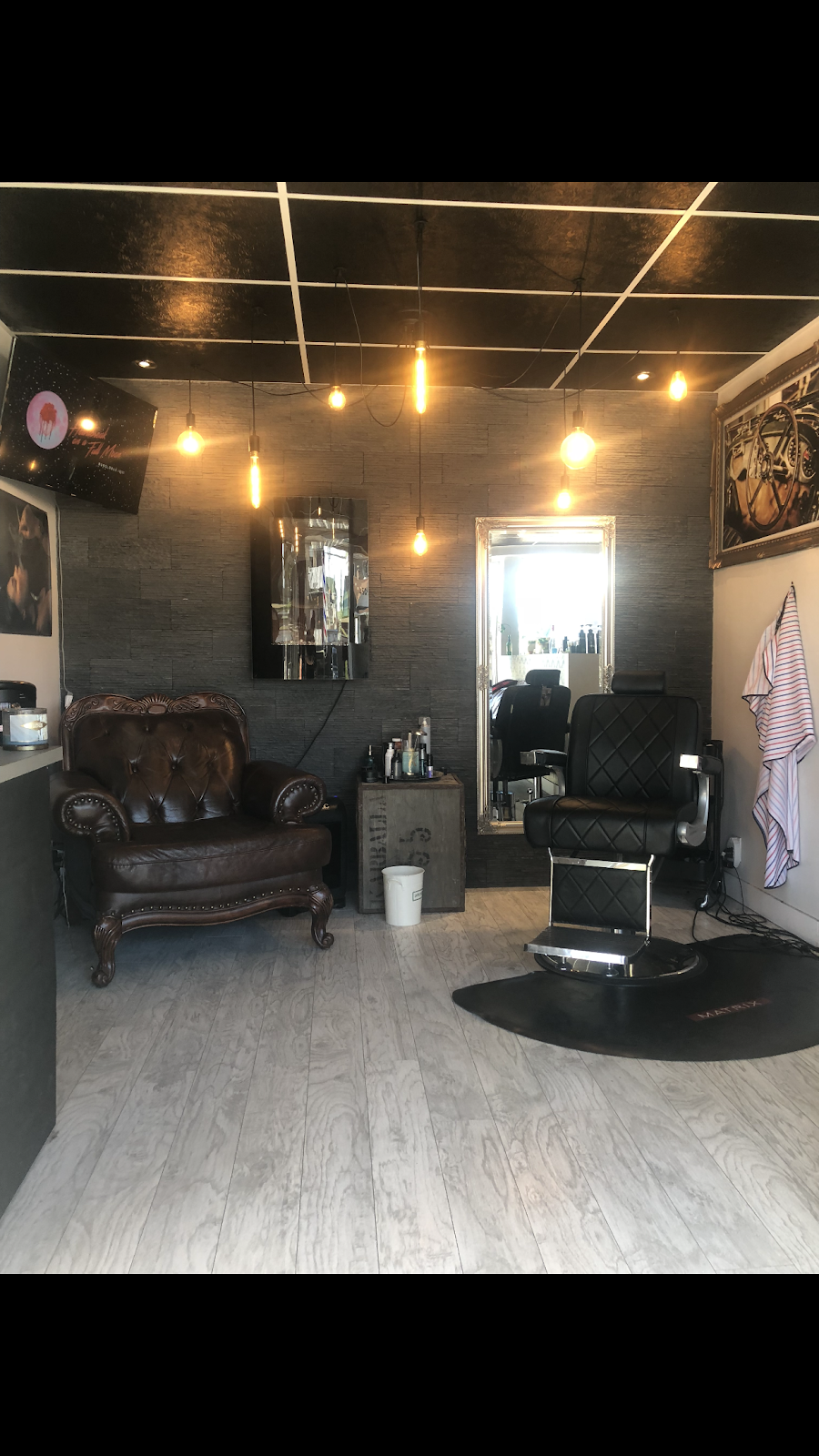 HighKlass Barbershop | 3577 Chemin du Souvenir, Laval, QC H7V 1X4, Canada | Phone: (450) 934-5527