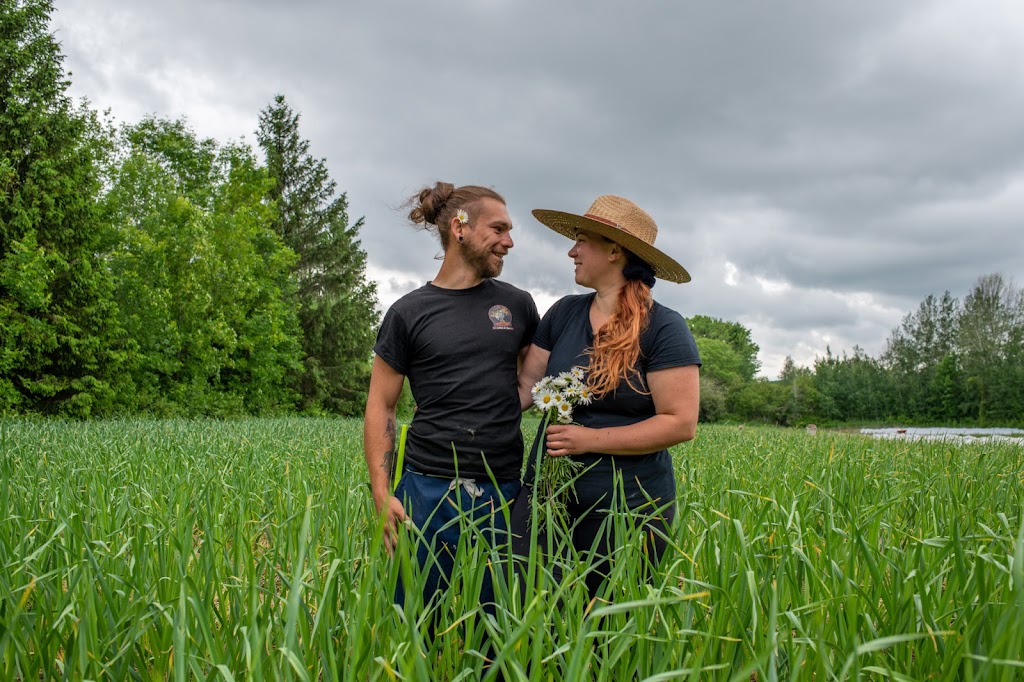 Les jardins de Pandora | 800 Petit-5e Rang, Drummondville, QC J2B 6V2, Canada | Phone: (514) 576-9757