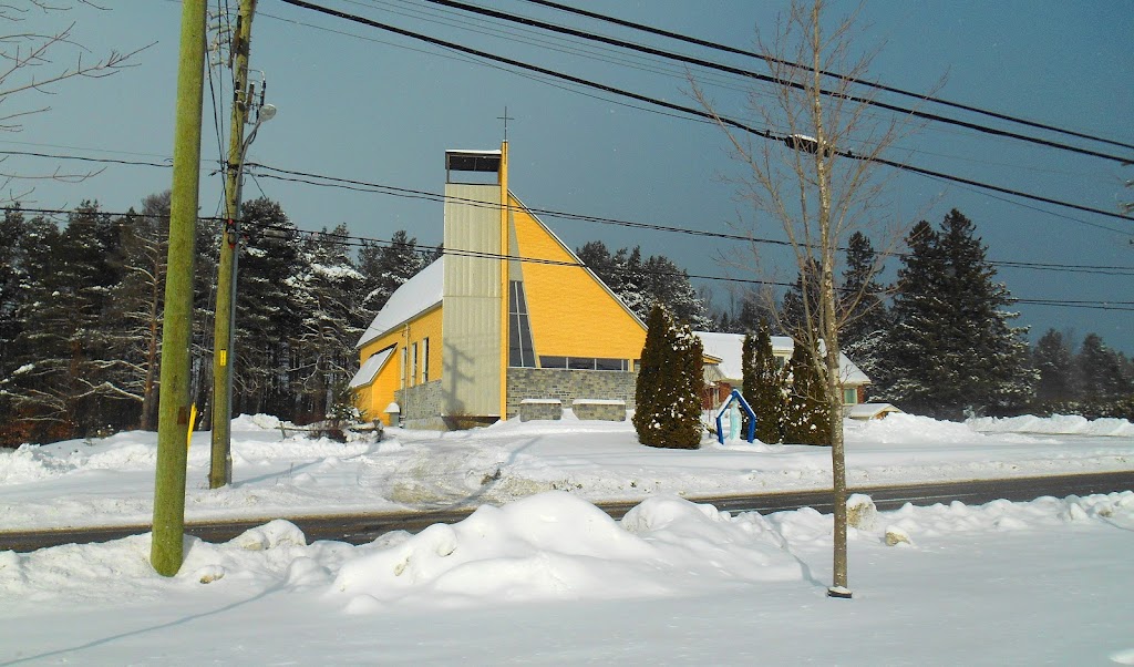 Notre Dame de la Salette | 1016 Bd de la Salette, Saint-Jérôme, QC J5L 2J5, Canada | Phone: (450) 432-9742