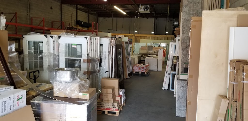 Reno Liquidation Depot | furniture store | 230 Bayview Dr #7, Barrie, ON L4N 4Y8, Canada | 7057270558 OR +1 705-727-0558